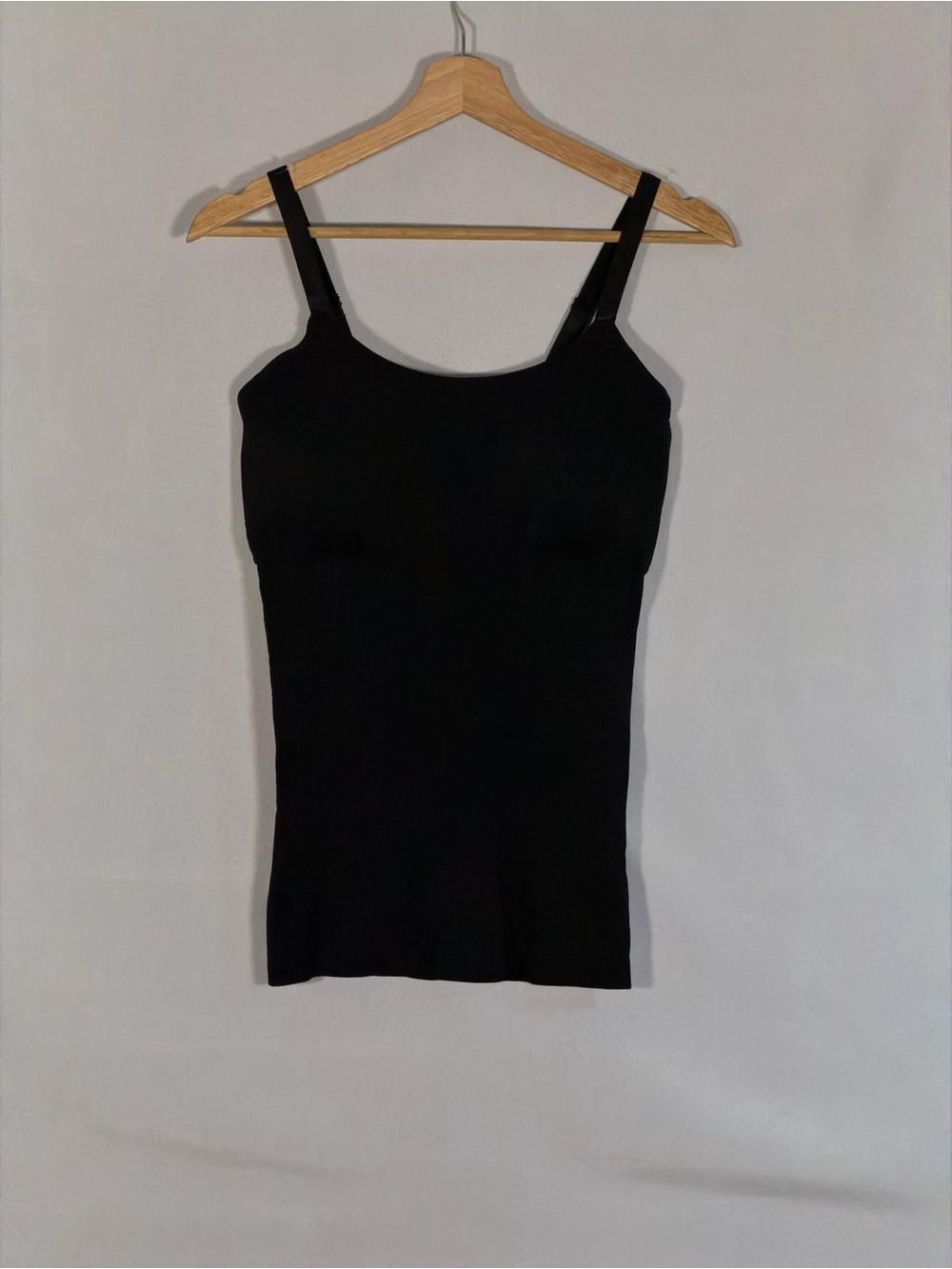 Nautica Intimates Black Smoothing Camisole Tank Built-In Bra Women’s Size L